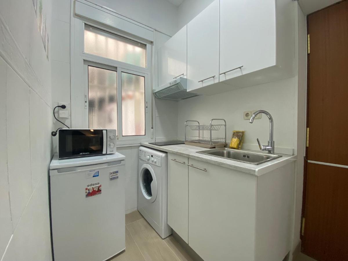 Charming Madrid Delicias III Apartment ภายนอก รูปภาพ